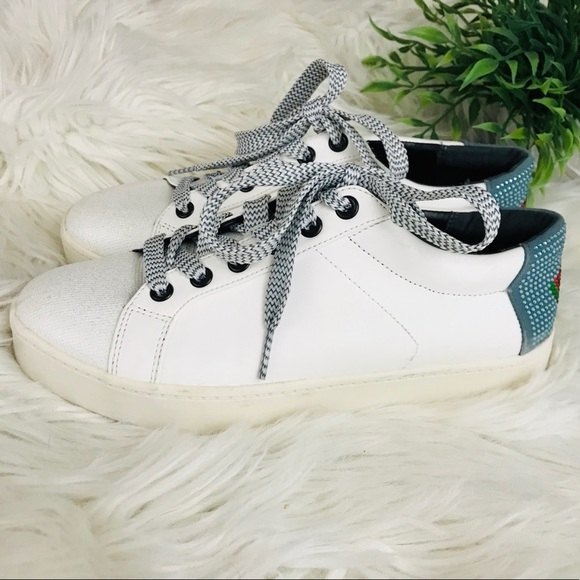 Sam Edelman The Circus Watermelon Rhinestone White Low Top Sneakers 7 - Picture 2 of 12